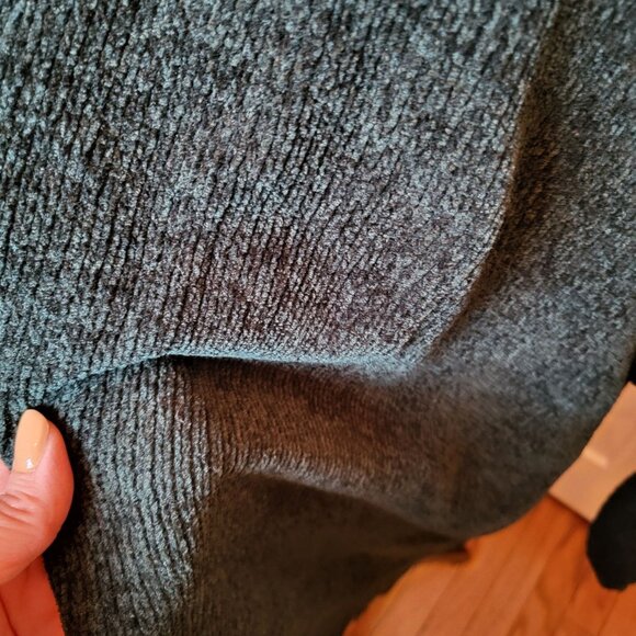 SOLD - Picture 4 of 6